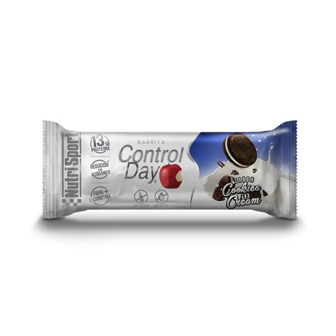 Comprar online CAJA CONTROLDAY BARRITA COOKIES&CREAM  28 Unidades de NUTRISPORT. Imagen 1