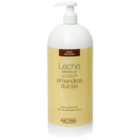 Comprar online BACTINEL LECHE ALMENDRAS DULCES 750 Ml de BACTINEL. Imagen 1